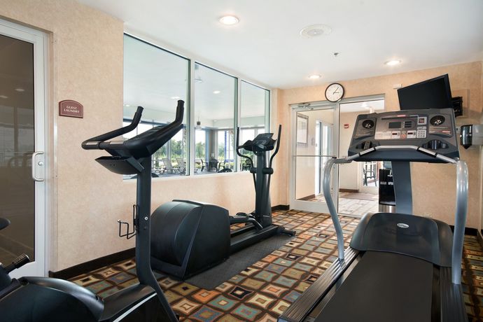Imagen de los interiores del Hotel Holiday Inn Express & Suites Florence I-95 @ Hwy 327. Foto 11