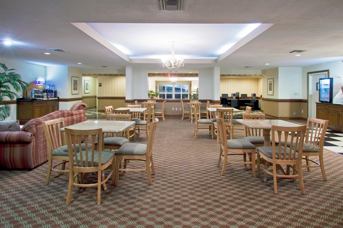 Imagen del bar/restaurante del Hotel Holiday Inn Express & Suites Florida City-Gateway To Keys. Foto 2