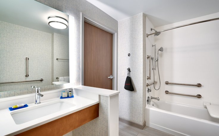 Imagen de la habitación del Hotel Holiday Inn Express & Suites Gainesville I-75. Foto 8