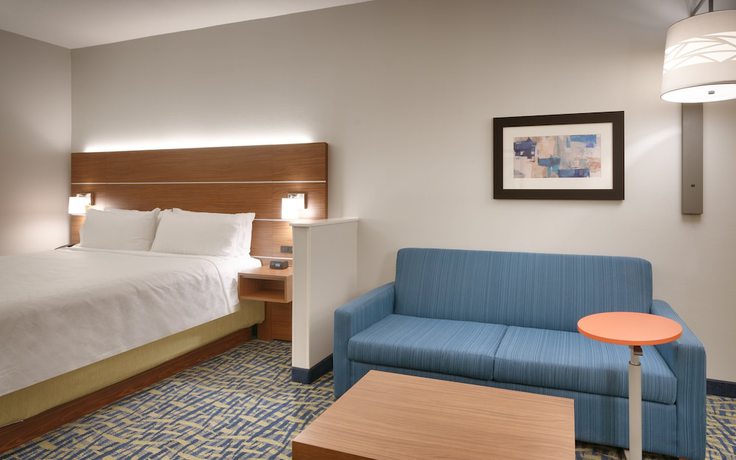 Imagen de la habitación del Hotel Holiday Inn Express & Suites Gainesville I-75. Foto 9