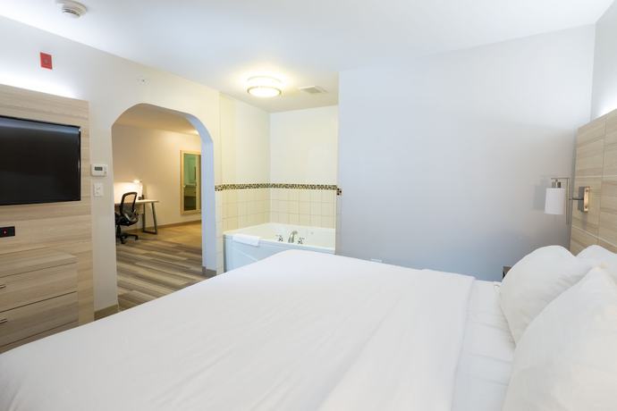 Imagen de la habitación del Hotel Holiday Inn Express & Suites Grand Blanc. Foto 5