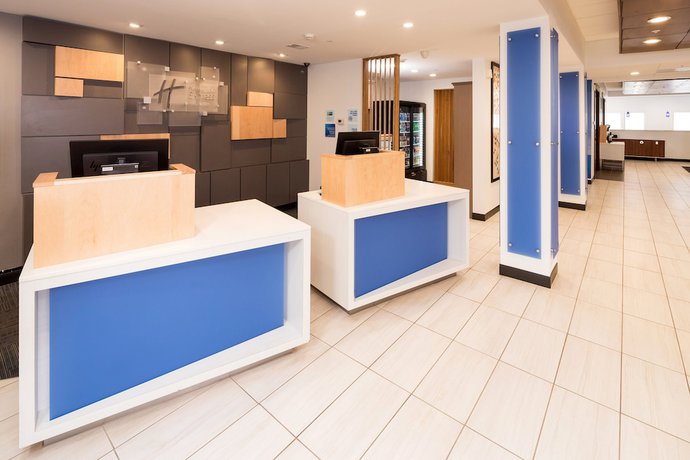Imagen de los interiores del Hotel Holiday Inn Express & Suites Grand Blanc. Foto 19