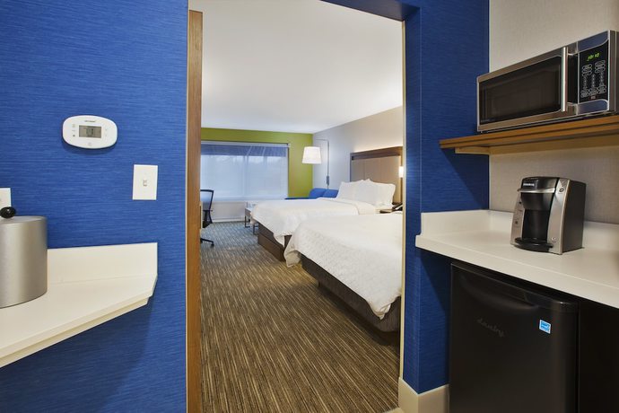 Imagen de la habitación del Hotel Holiday Inn Express & Suites Grand Rapids - Airport North by IHG. Foto 15