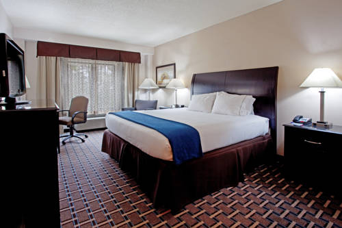 Imagen de la habitación del Hotel Holiday Inn Express & Suites Hope Mills-Fayetteville Arpt. Foto 11