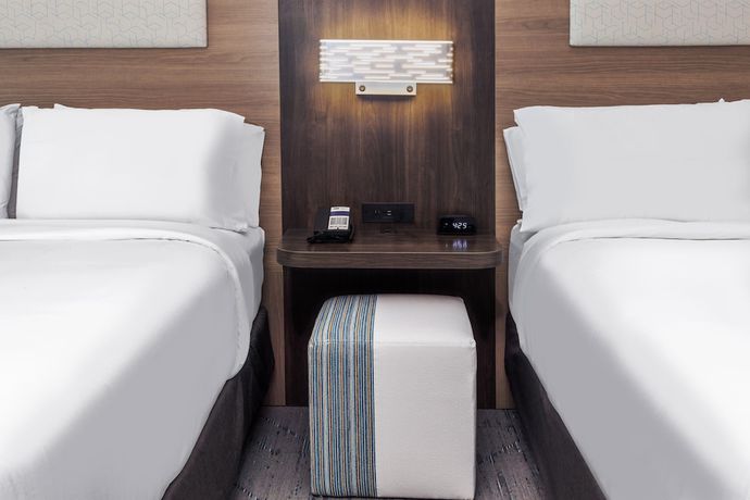 Imagen de la habitación del Hotel Holiday Inn Express & Suites - Houston SW - Rosenberg, an IHG Hotel. Foto 8