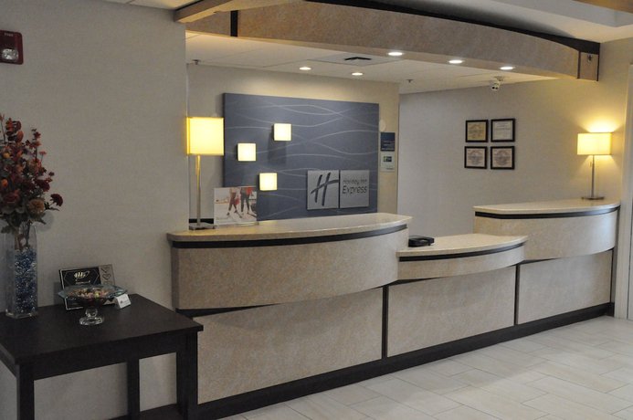 Imagen de los interiores del Hotel Holiday Inn Express & Suites Jackson. Foto 16