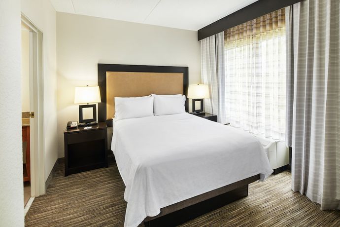 Imagen de la habitación del Hotel Holiday Inn Express & Suites Jacksonville SE- Med Ctr Area. Foto 4