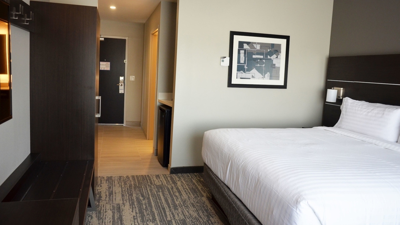 Imagen de la habitación del Hotel Holiday Inn Express & Suites Jacksonville W - I295 and I10. Foto 6
