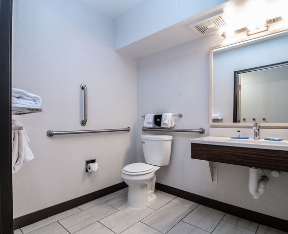 Imagen de la habitación del Hotel Holiday Inn Express & Suites Kalispell. Foto 8