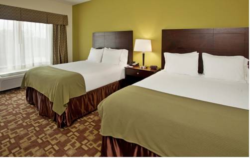 Imagen de la habitación del Hotel Holiday Inn Express & Suites Kansas City Sport Complex Area. Foto 11