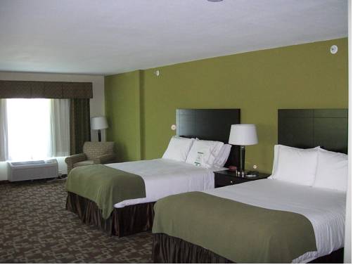 Imagen de la habitación del Hotel Holiday Inn Express & Suites Kansas City Sport Complex Area. Foto 16