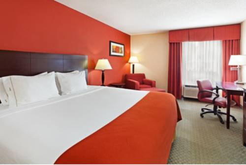 Imagen de la habitación del Hotel Holiday Inn Express & Suites Knoxville-North-I-75 Exit 112. Foto 10