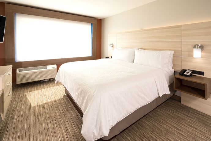 Imagen de la habitación del Hotel Holiday Inn Express & Suites La Porte. Foto 17