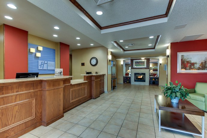 Imagen de los interiores del Hotel Holiday Inn Express & Suites Lancaster-litit. Foto 17