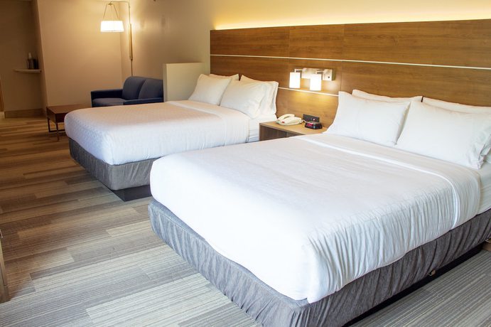 Imagen de la habitación del Hotel Holiday Inn Express & Suites Lexington Dtwn Area-Keeneland. Foto 14