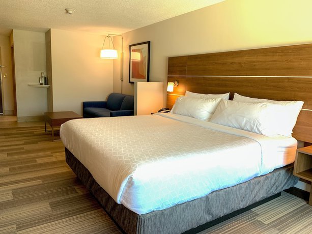 Imagen de la habitación del Hotel Holiday Inn Express & Suites Lexington Dtwn Area-Keeneland. Foto 17
