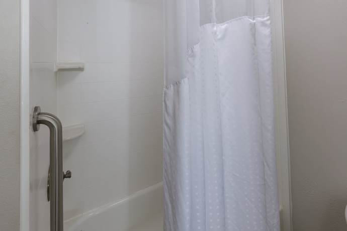 Imagen de la habitación del Hotel Holiday Inn Express & Suites Louisville South-Hillview. Foto 6