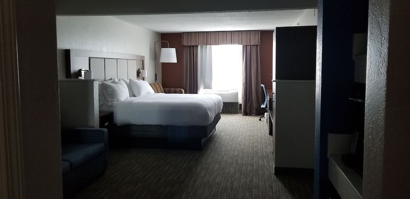 Imagen de la habitación del Hotel Holiday Inn Express & Suites Louisville South-Hillview. Foto 8