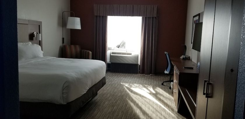 Imagen de la habitación del Hotel Holiday Inn Express & Suites Louisville South-Hillview. Foto 10
