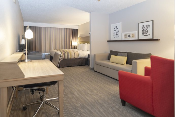 Imagen de la habitación del Hotel Holiday Inn Express & Suites Marquette. Foto 13