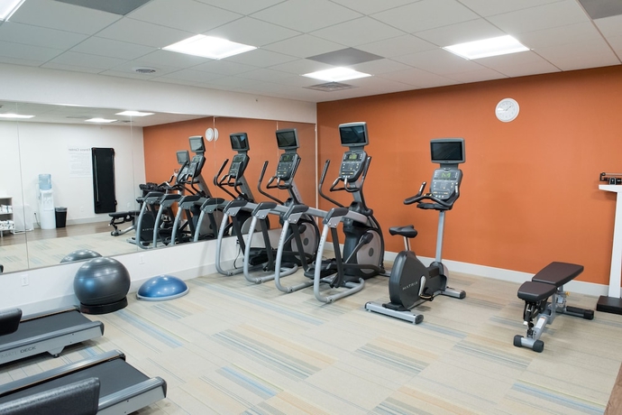 Imagen de los interiores del Hotel Holiday Inn Express & Suites - Merrillville. Foto 18