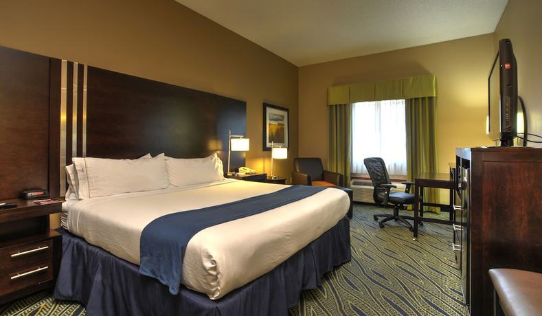 Imagen de la habitación del Hotel Holiday Inn Express & Suites Midwest City. Foto 11