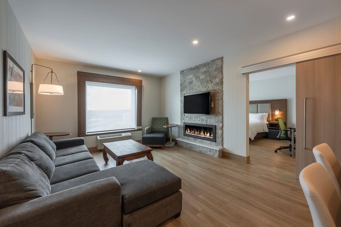 Imagen de la habitación del Hotel Holiday Inn Express & Suites Moncton. Foto 12