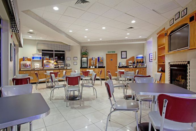 Imagen de la habitación del Hotel Holiday Inn Express & Suites Mooresville - Lake Norman. Foto 12