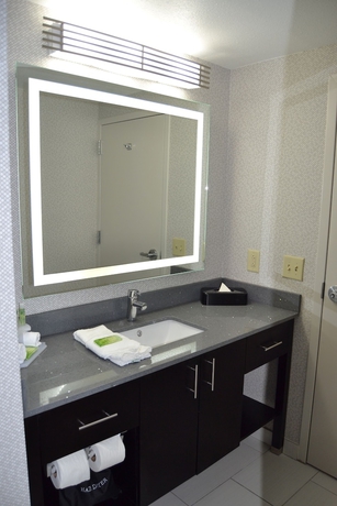 Imagen de la habitación del Hotel Holiday Inn Express & Suites Nashville Southeast - Antioch. Foto 8