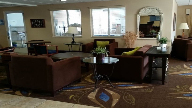 Imagen de los interiores del Hotel Holiday Inn Express & Suites New Buffalo, Mi. Foto 16