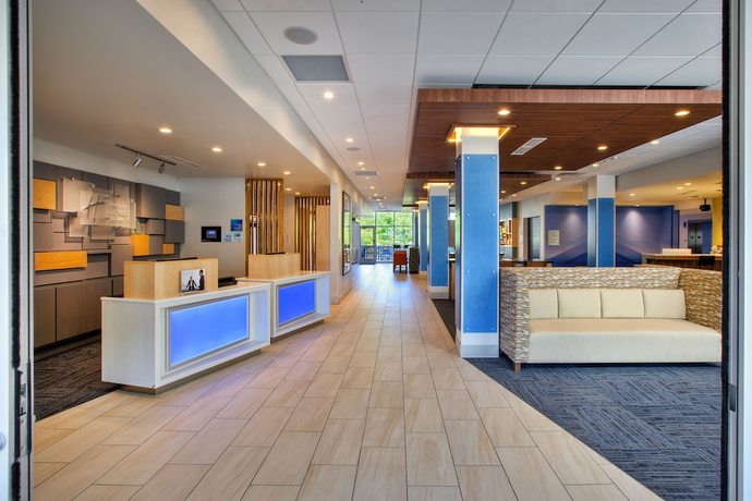 Imagen de los interiores del Hotel Holiday Inn Express & Suites New Castle. Foto 17