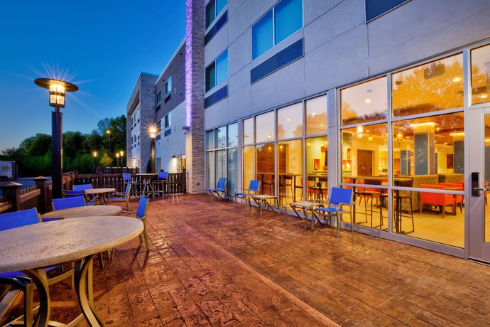 Imagen de la habitación del Hotel Holiday Inn Express & Suites New Castle. Foto 15