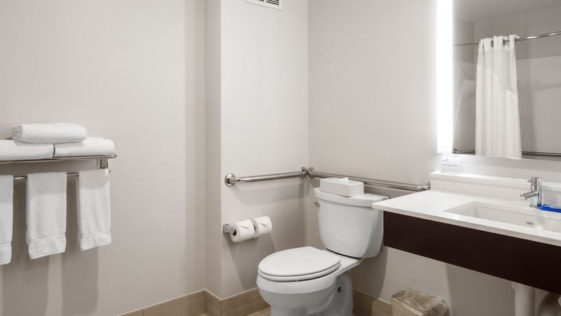 Imagen de la habitación del Hotel Holiday Inn Express & Suites Newton Sparta, an IHG. Foto 8