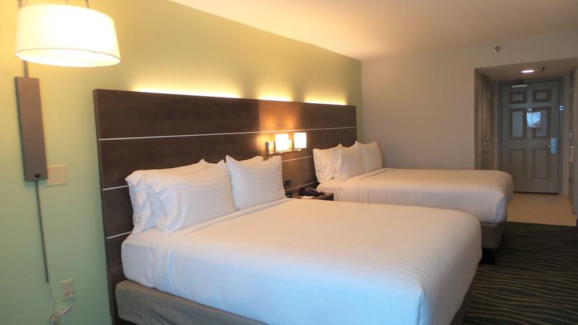Imagen de la habitación del Hotel Holiday Inn Express & Suites Oceanfront Daytona Bch Shores. Foto 3
