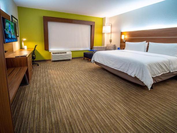 Imagen de la habitación del Hotel Holiday Inn Express & Suites Oklahoma City Airport. Foto 8