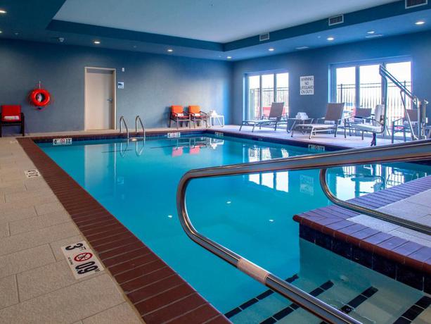 Imagen de la piscina del Hotel Holiday Inn Express & Suites Oklahoma City Airport. Foto 12