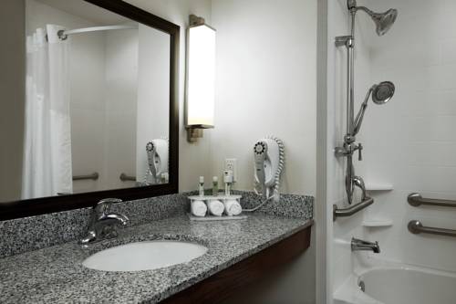 Imagen de la habitación del Hotel Holiday Inn Express & Suites Omaha South Ralston Arena. Foto 10