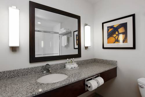 Imagen de la habitación del Hotel Holiday Inn Express & Suites Omaha South Ralston Arena. Foto 11