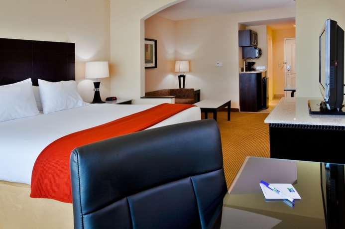 Imagen de la habitación del Hotel Holiday Inn Express & Suites Orlando - International Drive. Foto 4