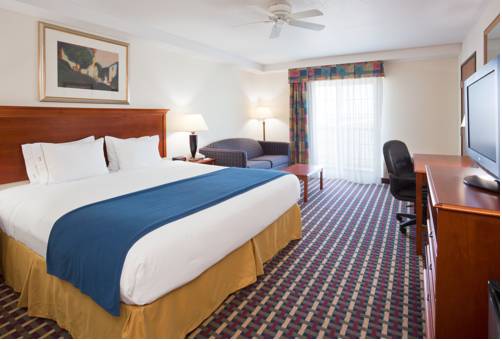 Imagen de la habitación del Hotel Holiday Inn Express & Suites Petoskey. Foto 7