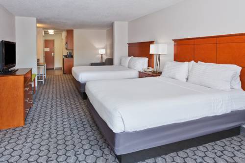 Imagen de la habitación del Hotel Holiday Inn Express & Suites Phenix City-Ft.Benning Area. Foto 15