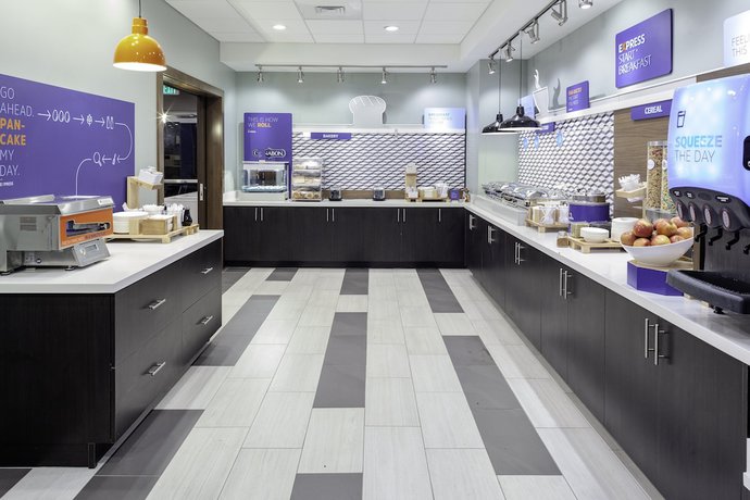 Imagen del bar/restaurante del Hotel Holiday Inn Express & Suites Phoenix East - Gilbert. Foto 4