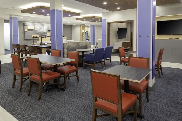 Imagen del bar/restaurante del Hotel Holiday Inn Express & Suites Phoenix East - Gilbert. Foto 5