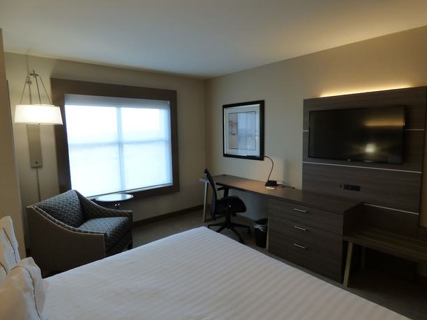Imagen de la habitación del Hotel Holiday Inn Express & Suites Plymouth - Ann Arbor. Foto 4