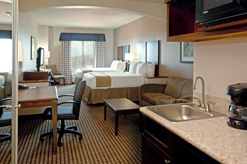 Imagen de la habitación del Hotel Holiday Inn Express & Suites Port Arthur Central-Mall Area. Foto 8