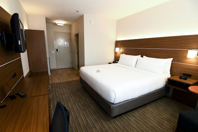 Imagen de la habitación del Hotel Holiday Inn Express & Suites Port Clinton-Catawba Island. Foto 2