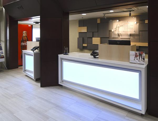 Imagen de los interiores del Hotel Holiday Inn Express & Suites Port Clinton-Catawba Island. Foto 19