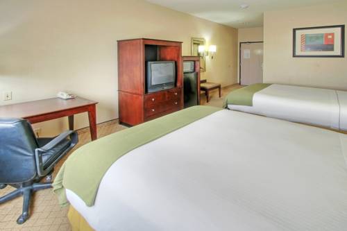 Imagen de la habitación del Hotel Holiday Inn Express & Suites Portales. Foto 4