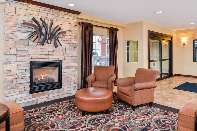 Imagen de los interiores del Hotel Holiday Inn Express & Suites Portland-Jantzen Beach. Foto 17