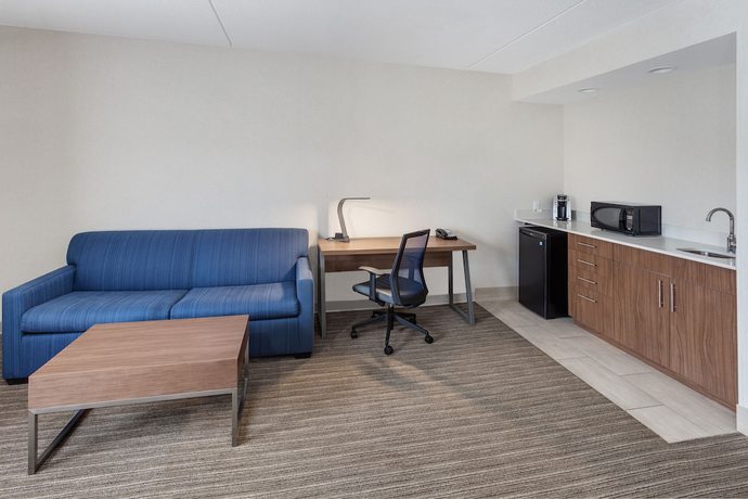 Imagen de la habitación del Hotel Holiday Inn Express & Suites Providence-Woonsocket. Foto 10